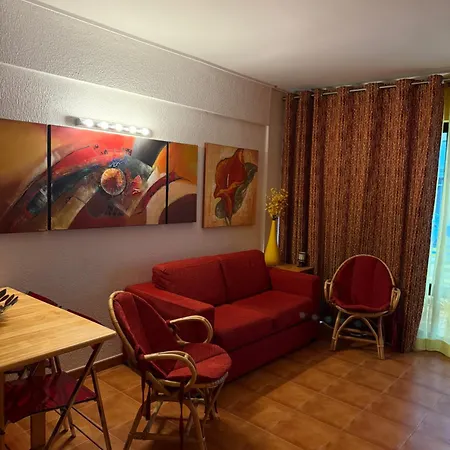 Apartment Rose's House