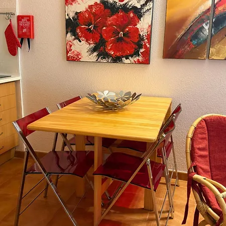 Apartment Rose's House