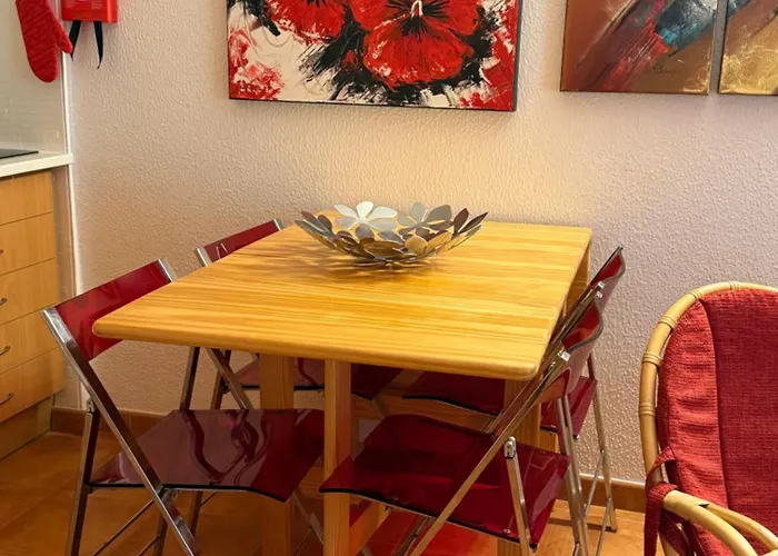 Apartment Rose's House